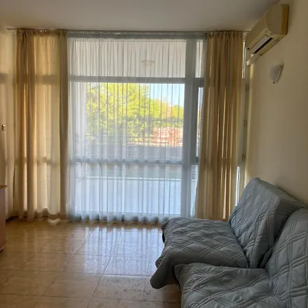 Apartment елит 2 *