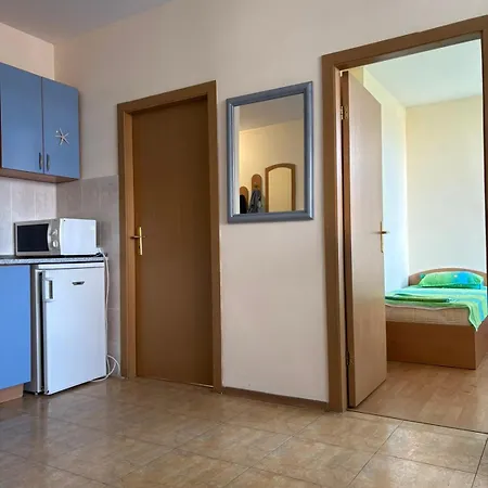 елит 2 Apartment *